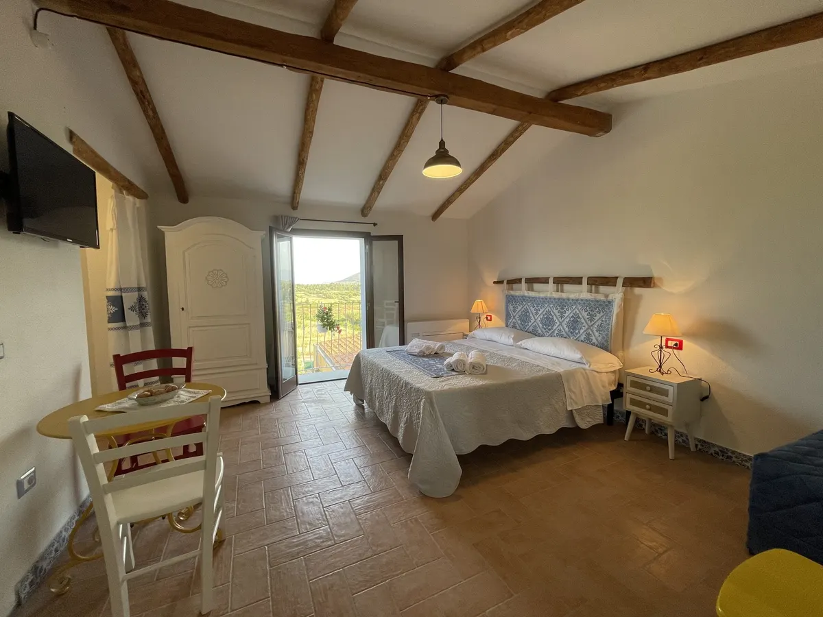 Loft Casa Placida 1 - Centro storico di Posada, foto 2