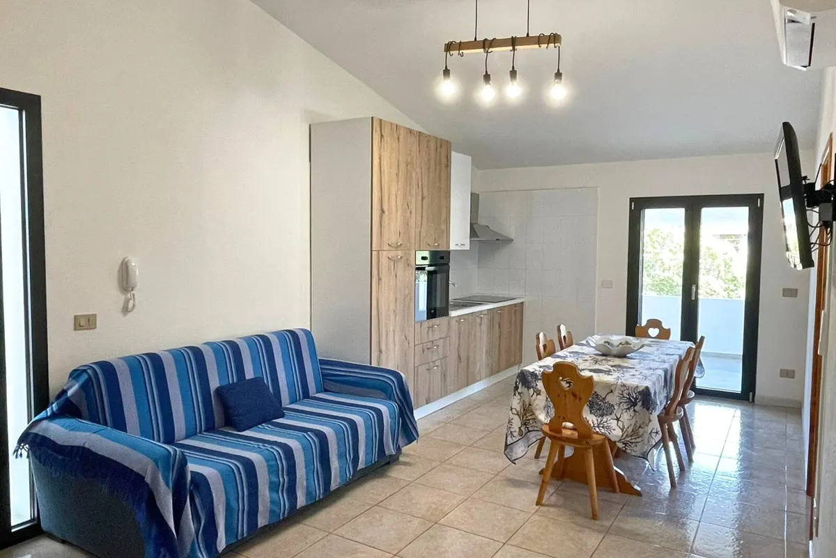 Suite Niky - Appartamento con veranda a La Caletta, foto 1