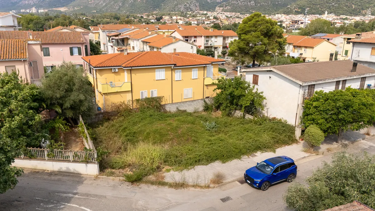 Terreno edificabile in Via Mazzini a Siniscola, foto 2
