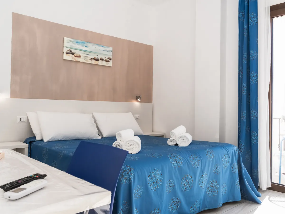 Camera Simone - Eleganza e tranquillità a La Caletta, foto 1