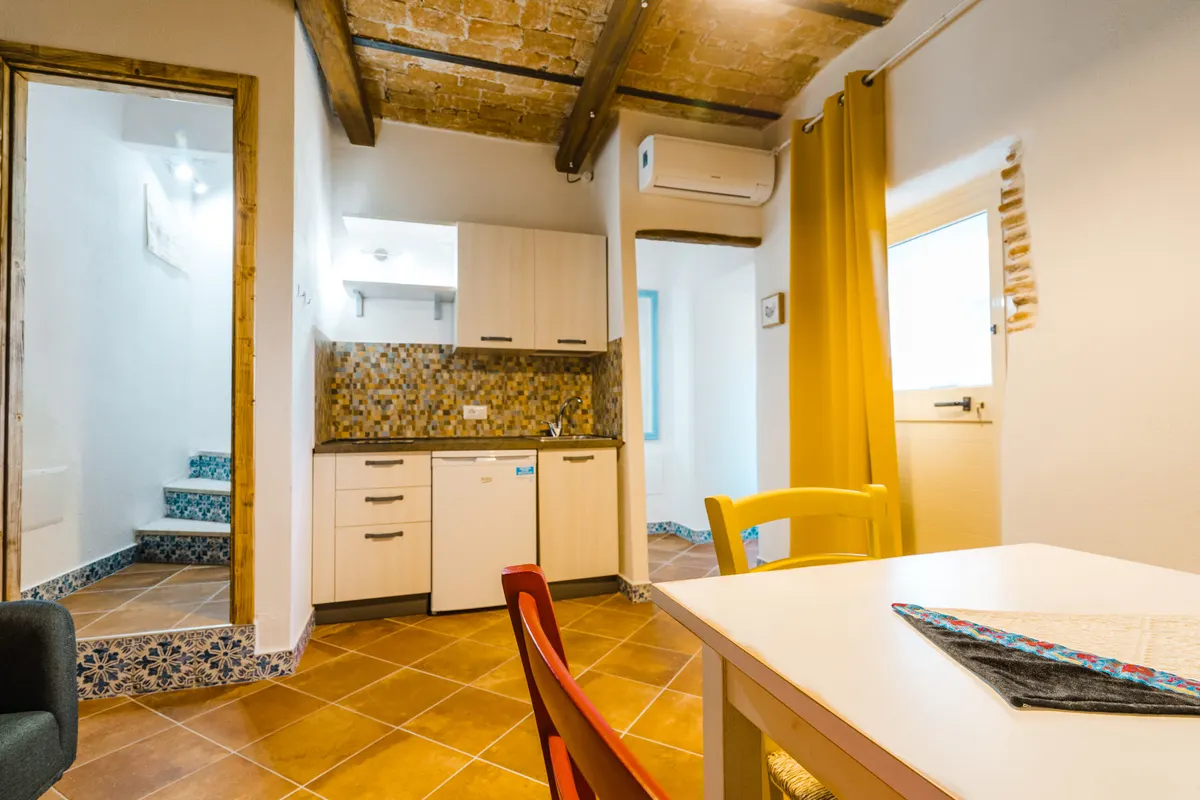 Loft Casa Raimonda 3 - nel cuore del centro storico di Posada, foto 3