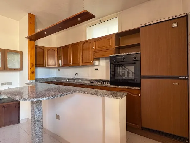 Casa indipendente con ampia corte a Siniscola, foto 3
