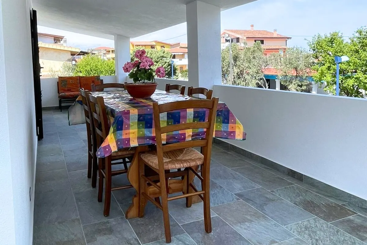 Suite Niky - Appartamento con veranda a La Caletta, foto 3