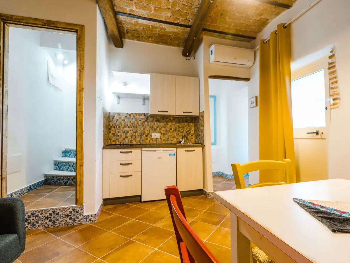 Senior Loft Casa Raimonda 1 - Vista Mare nel Centro Storico, foto 4