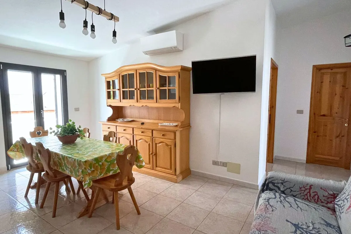 Suite Riky - Appartamento premium con veranda a La Caletta, foto 2