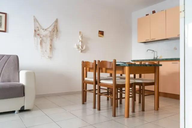 Berchida 4 - Appartamento con terrazzo a La Caletta, foto 4